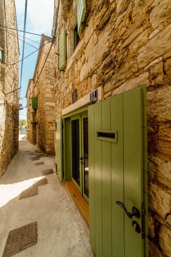 Stone House Kala Villa Kastela Exterior photo